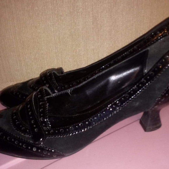 12 pairs of designer shoes - most like new! - Picture 9 of 12